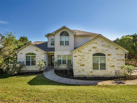 3rd image of 21825 Surrey Ln