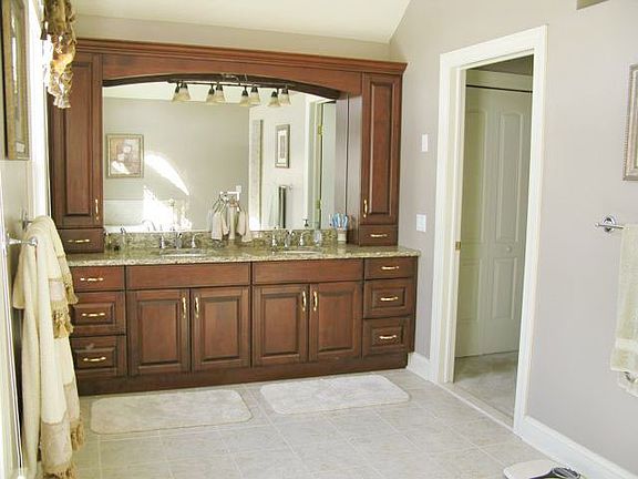 Master Bath with Custom Cabinetry