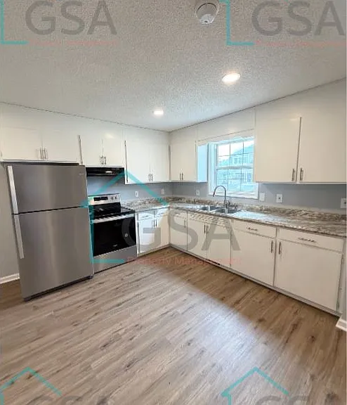 41 Burdette St — Photo 5