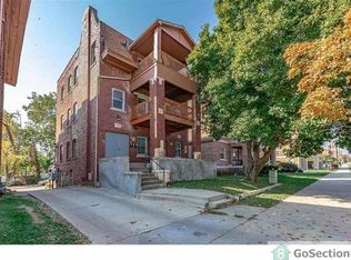 2107 E Linwood Blvd, Kansas City, MO 64109