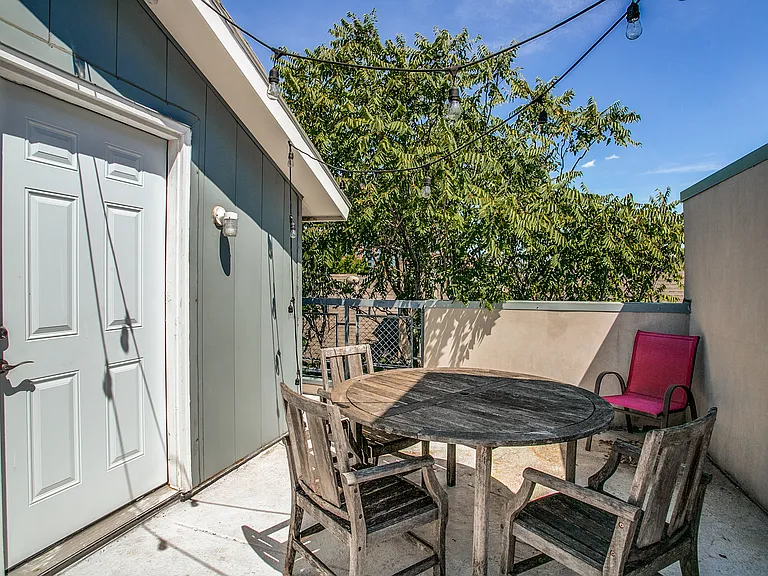 3824 Brown St #B — Photo 20