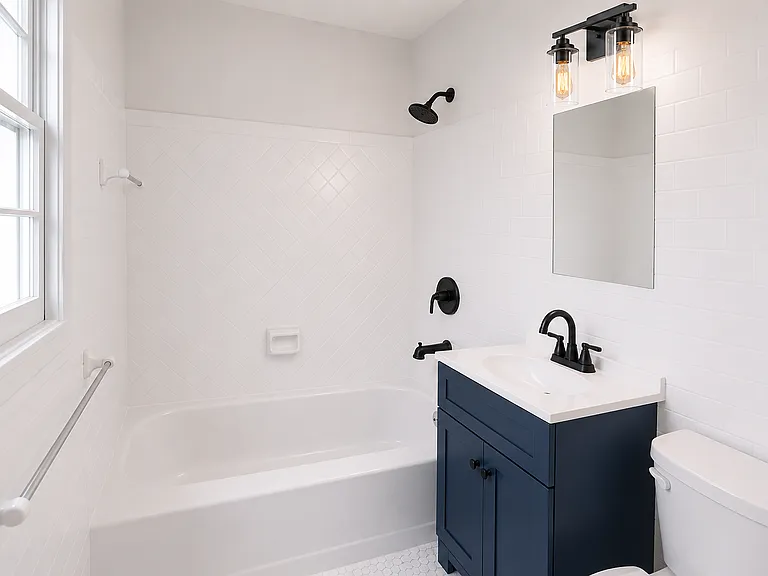 1671 Hunley Ave #B — Photo 14