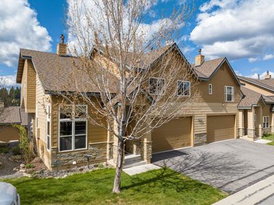10036 Nicolas Dr Unit A, Truckee, CA, 96161