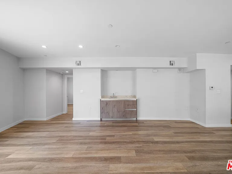 8532 Cashio St #101 — Photo 5