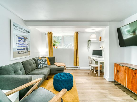 3rd image of 1040 Lucknow St #1