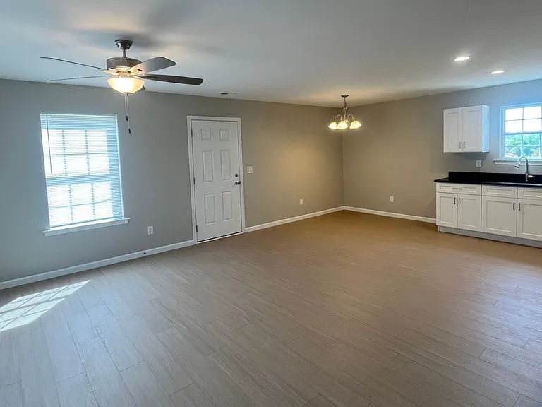 3951 Greenpond Rd — Photo 9