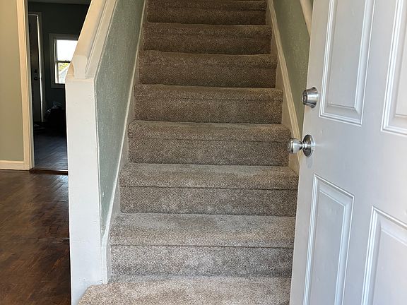 2nd image of 2 High St