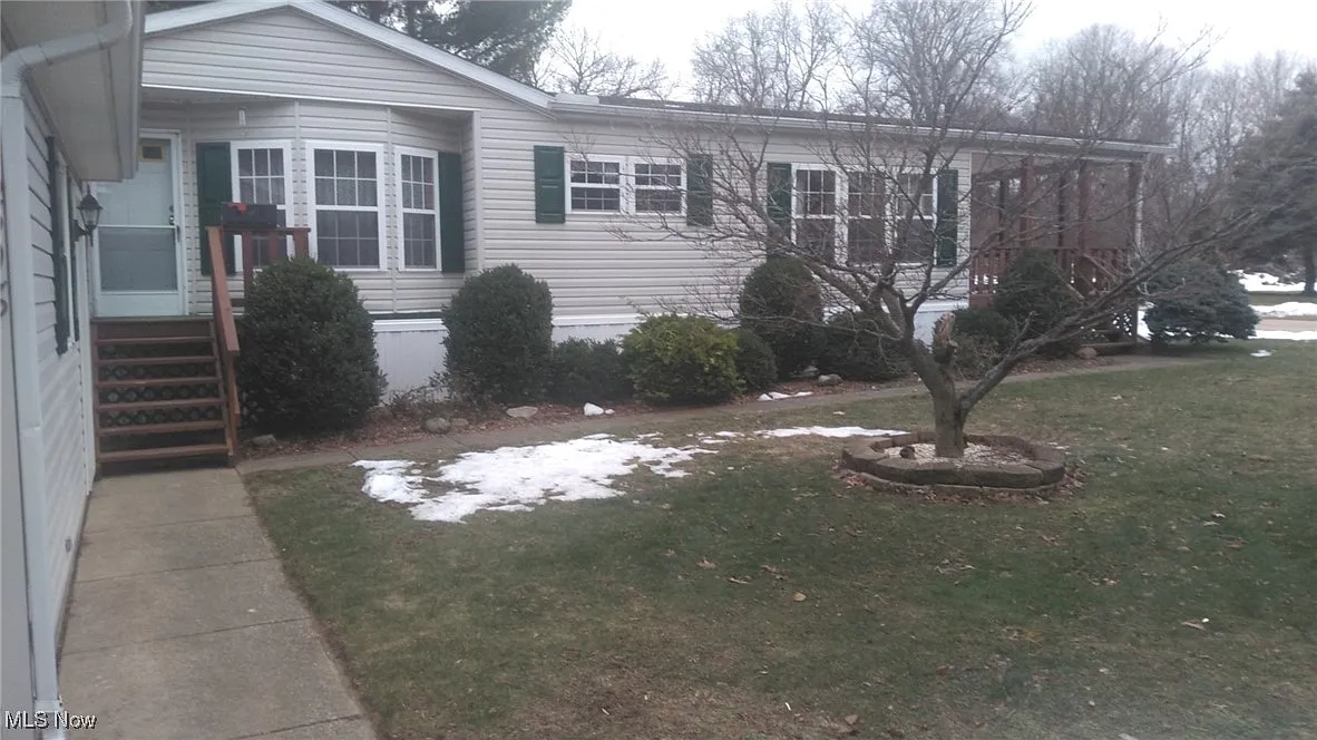 6398 Autumn Ridge Dr photo 1