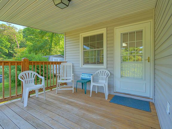 4th image of 6894 Beach Dr