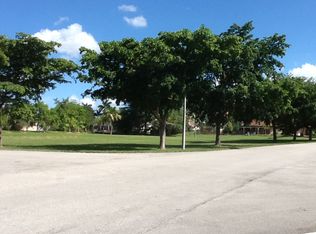 11870 Sw 43 Street, Davie, FL 33330