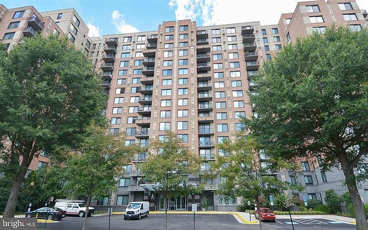 1st image of 2451 Midtown Ave #1128