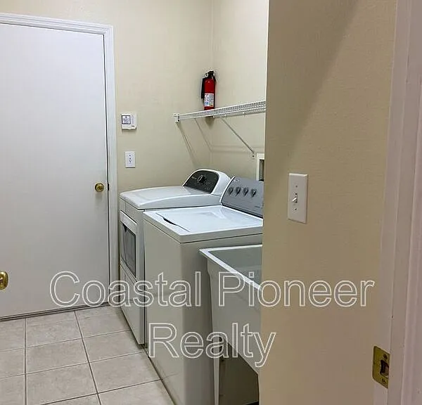 10542 San Travaso Dr — Photo 25