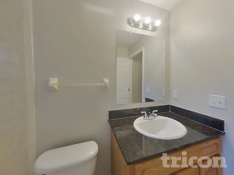 8014 N 14th St — Photo 13