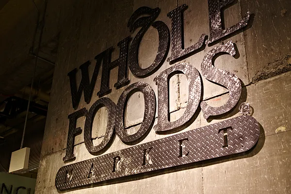 Rented by R New York | media 13