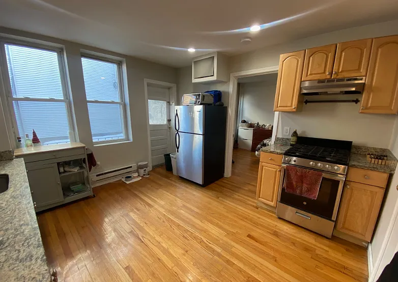 2 bed, 1.0 bath, $3,700 — Photo 1