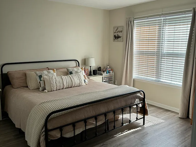 4110 Hickoryview Dr — Photo 5