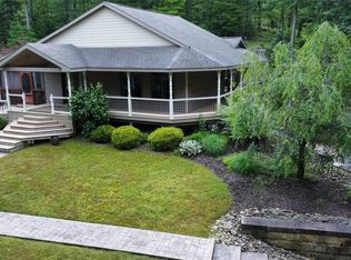 131 Oakwood Rd, Boyers, PA 16020