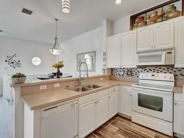 4941 Bonsai Cir #209 — Photo 12