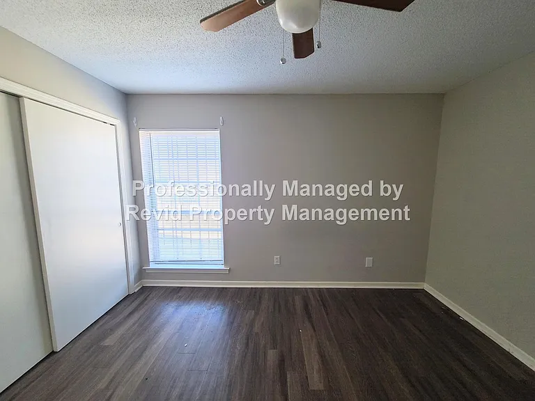 5157 Blacksmith Dr — Photo 17