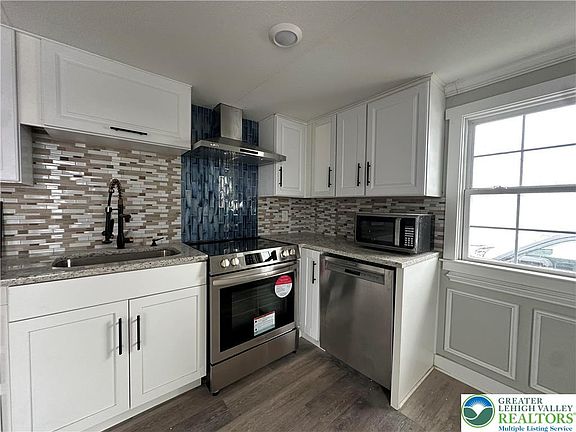 2nd image of 1190 Four Grange Rd #D