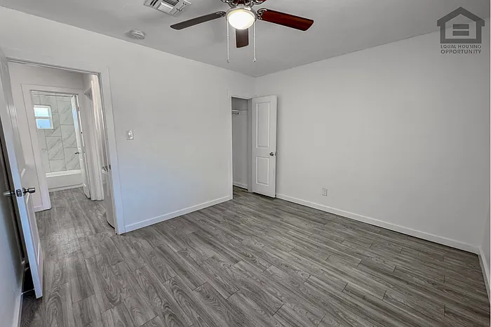 1342 E Willetta St #6 — Photo 17