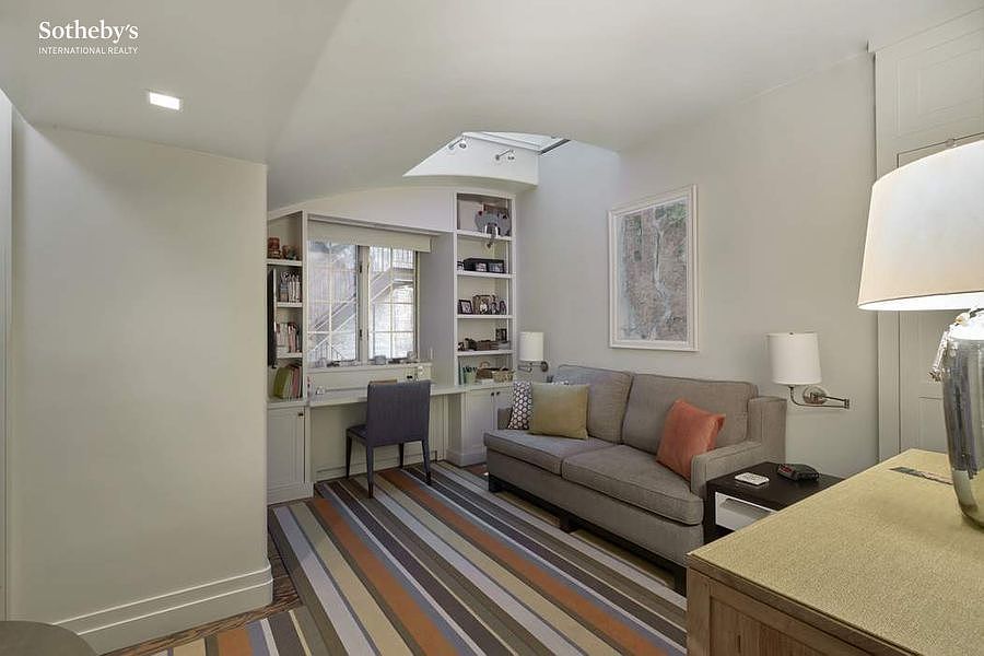 1st image of 1 W 67th St #207