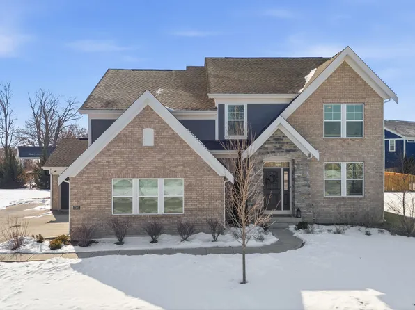 1323 Graham Ct, Greenfield, IN 46140