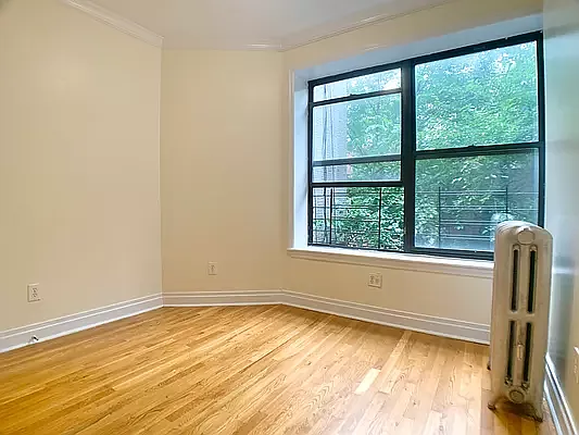 Rented by Brickview NYC Realty NYV LLC | media 8