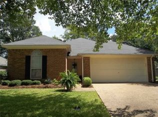 543 Brookstone Dr, Madison, MS 39110