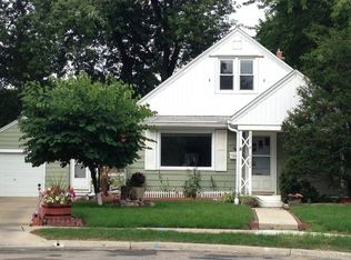 N85W16524 Mary Ct, Menomonee Falls, WI 53051