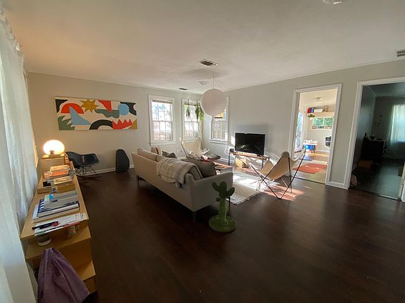 4th image of 603 W Croslin St #A