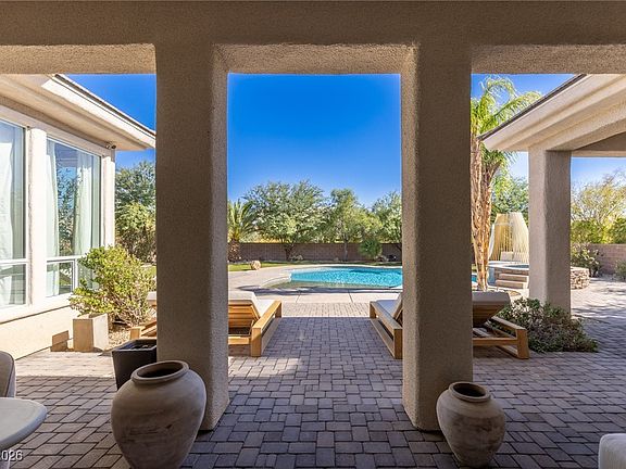 5th image of 7304 Buttons Ridge Dr