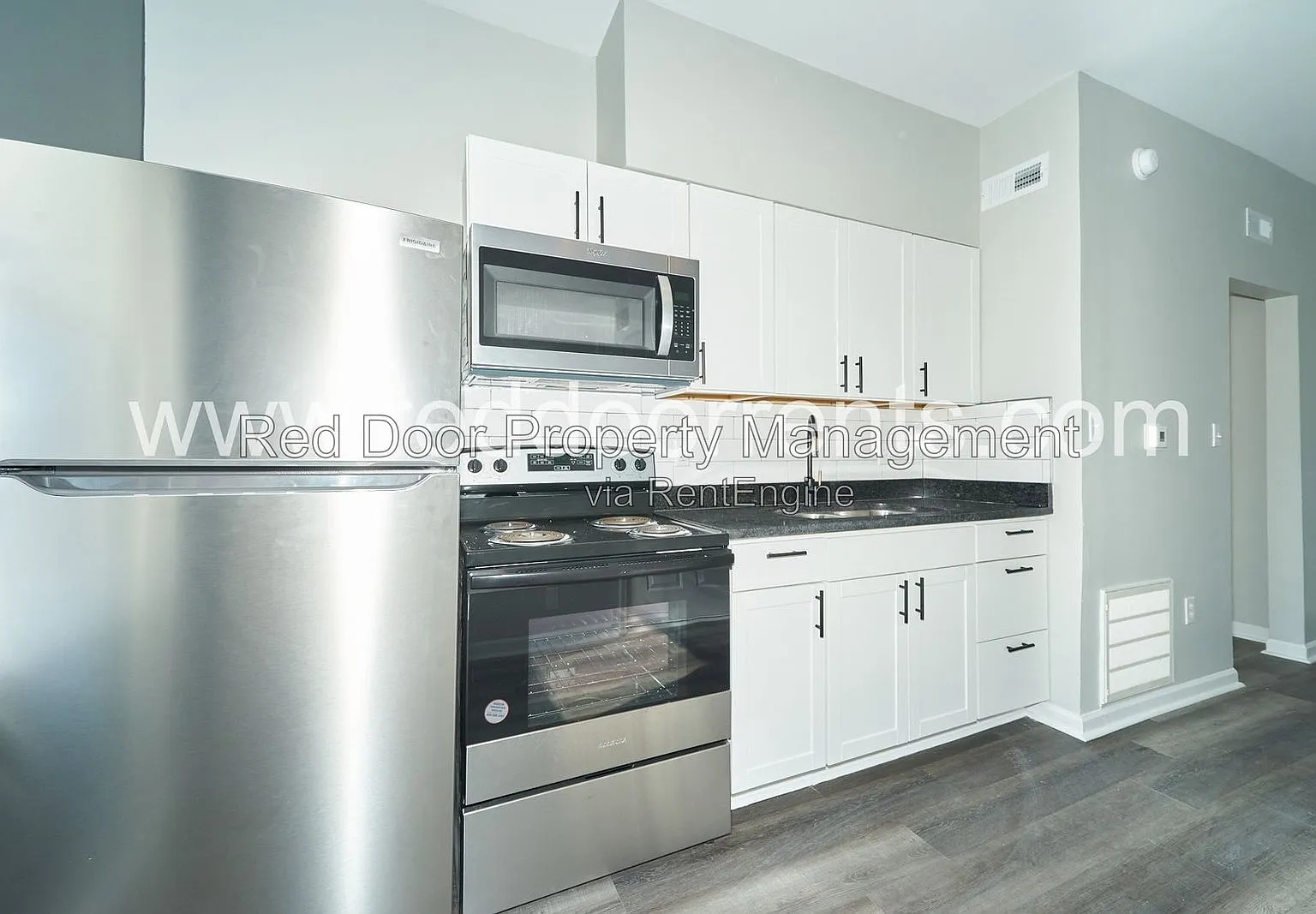 1 bed, 1.0 bath, 480 sqft, $995 — Photo 4