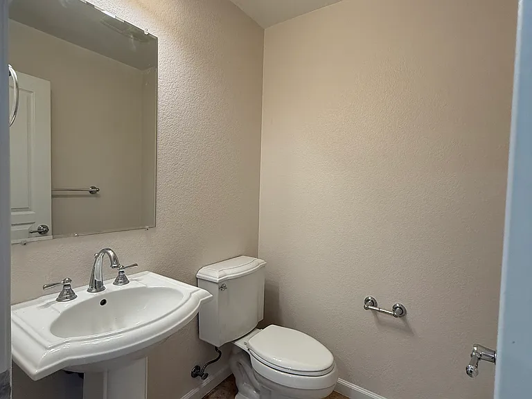 1307 De Altura Cmns — Photo 7