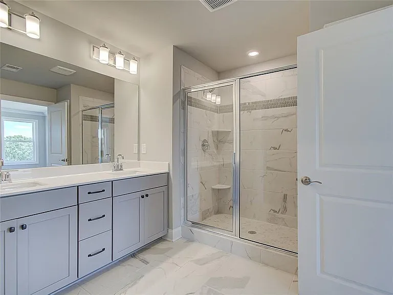 1095 Knoxboro Ln — Photo 23