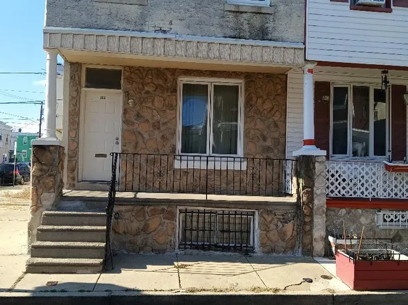 202 N Horton St, Philadelphia, PA 19139