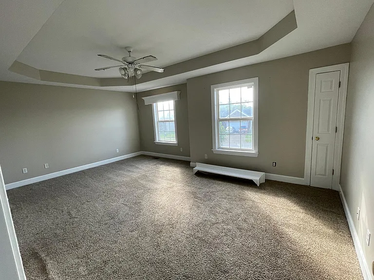10703 Black Walnut Blvd — Photo 16
