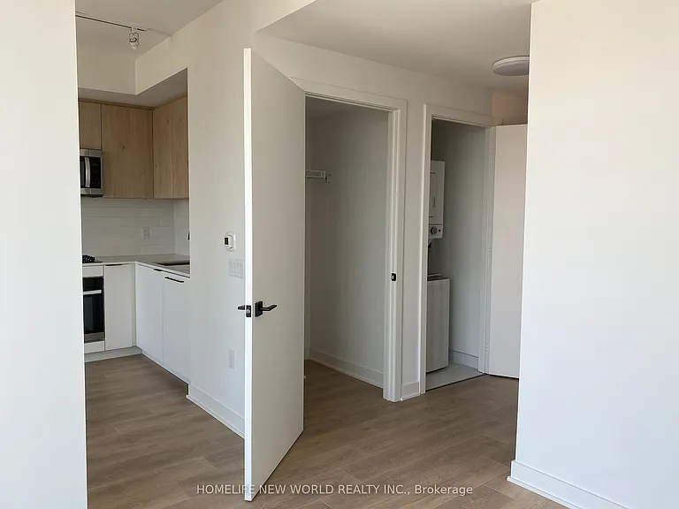 1185 Dupont St #2605 — Photo 18