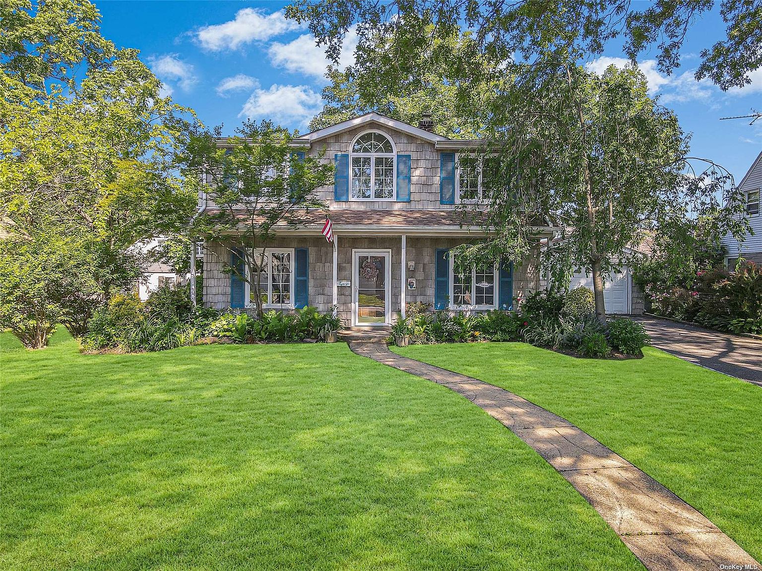 6 Buttercup Lane, Levittown, NY 11756 Zillow