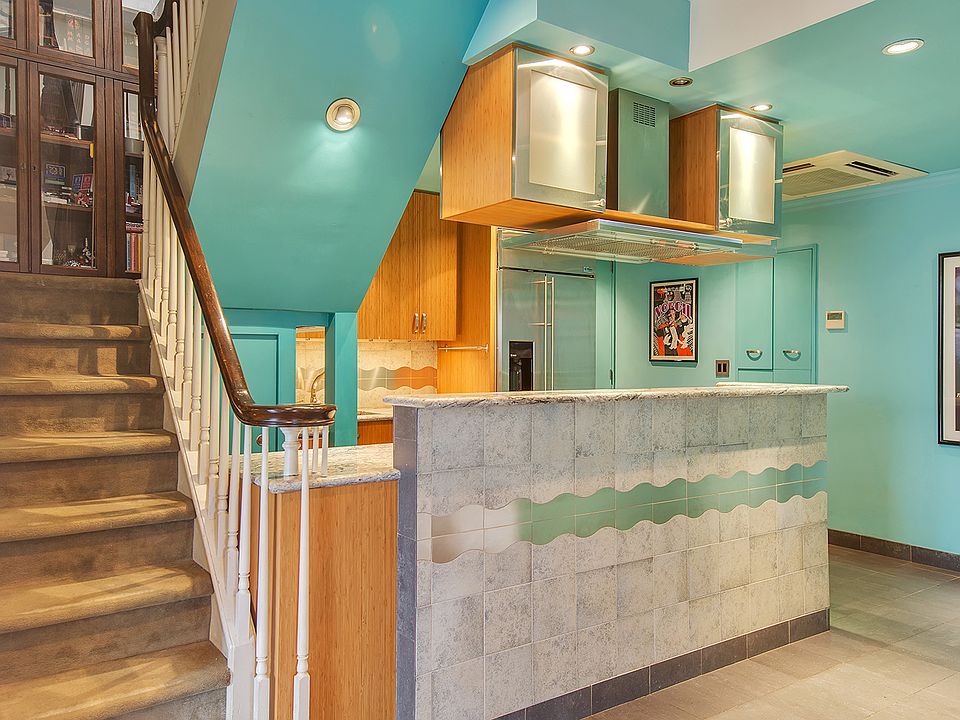 1st image of 372 5th Ave APT 10C