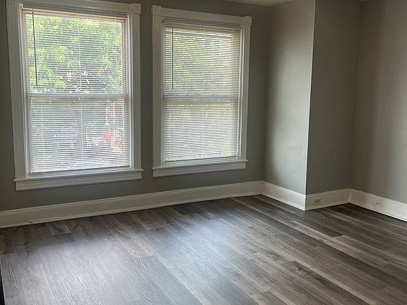 2nd image of 612 E End Ave #2