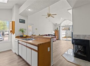 1706 Harvest Bend Ct, Virginia Beach, VA 23464
