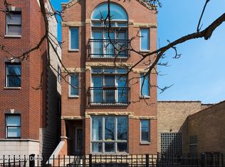 3211 N Racine Ave #3, Chicago, IL 60657