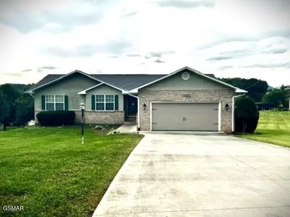 1350 Snappwood Dr, Sevierville, TN 37862