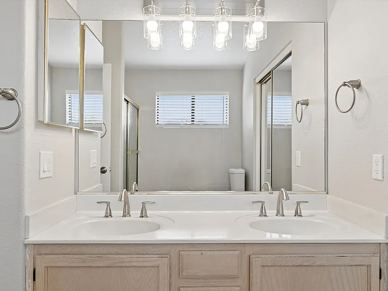 5936 E Phelps Rd — Photo 19