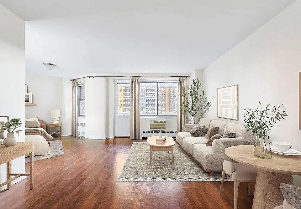 1st image of 10440 Queens Blvd APT 2S