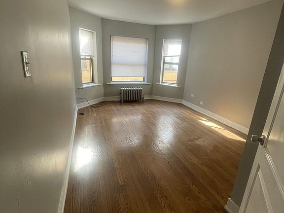2nd image of 7319 S East End Ave #2