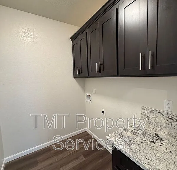 9106 Turnbull Ct — Photo 12