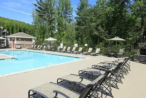 700 Vista Lake Dr #305 — Photo 4