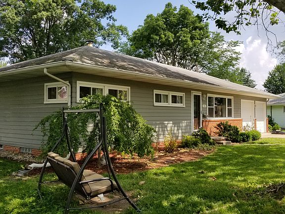 2nd image of 123 Lones Dr